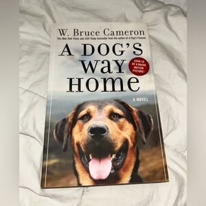 A Dog's Way Home by W. Bruce Cameron, Paperback, 2017